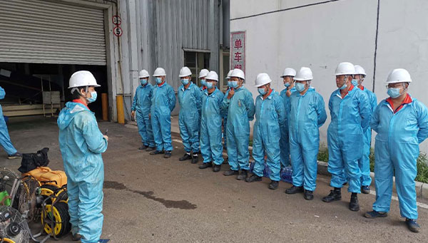 豐田涂裝車(chē)間刮渣機(jī)安裝