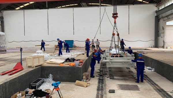 宇部壓鑄機(jī)安裝